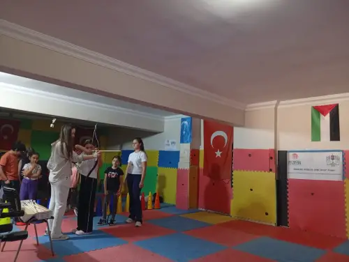 Uşak Fetih Gençlik Merkezi Etkinlikler Eğitimler